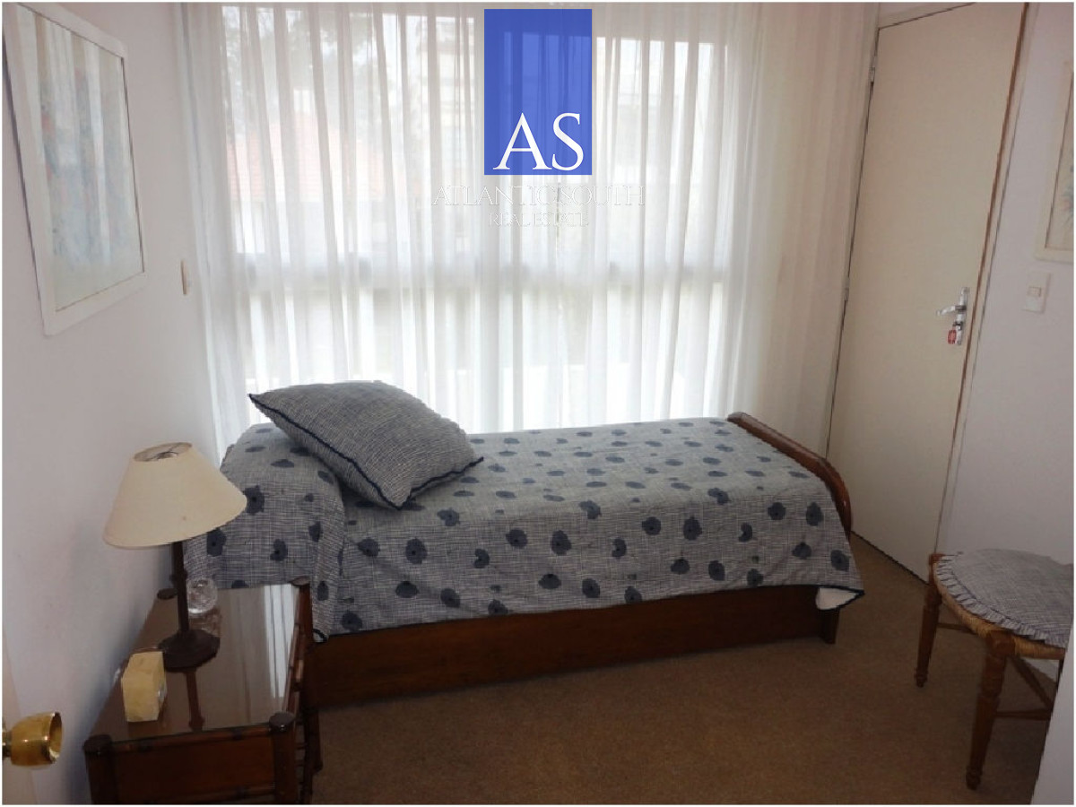 Apartamento ID.4274 - Planta de excelPenínsula ente categoría en Venta – Edificio Brioni, Punta del Este