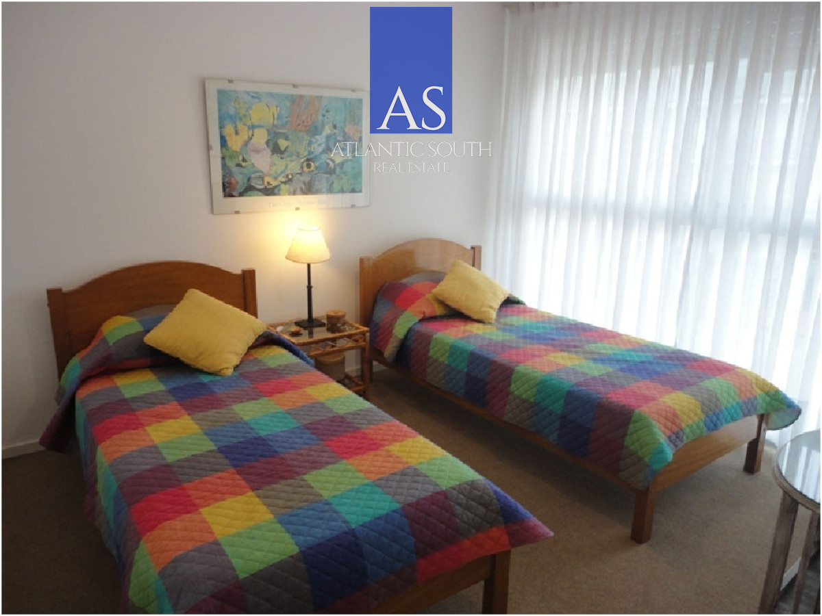 Apartamento ID.4274 - Planta de excelPenínsula ente categoría en Venta – Edificio Brioni, Punta del Este