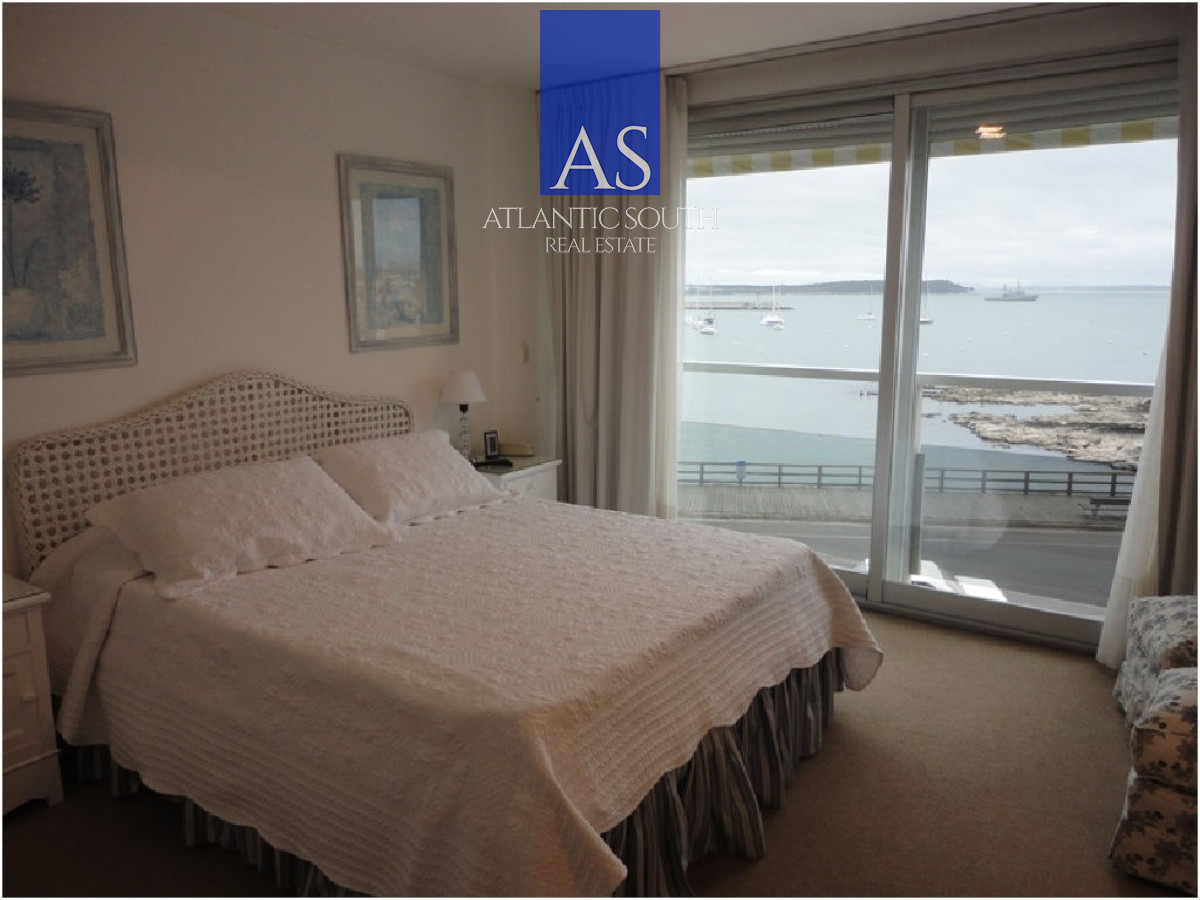 Apartamento ID.4274 - Planta de excelPenínsula ente categoría en Venta – Edificio Brioni, Punta del Este