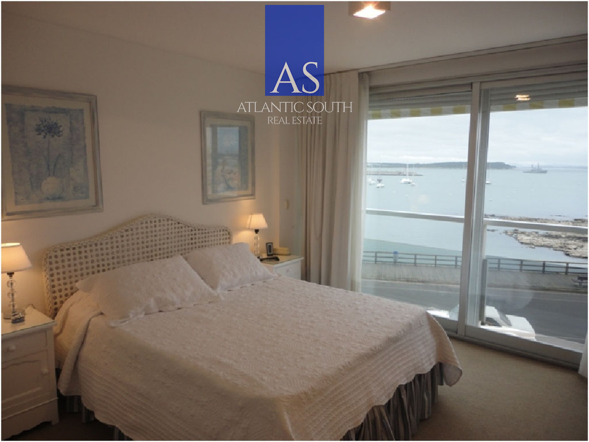 Apartamento ID.4274 - Planta de excelPenínsula ente categoría en Venta – Edificio Brioni, Punta del Este