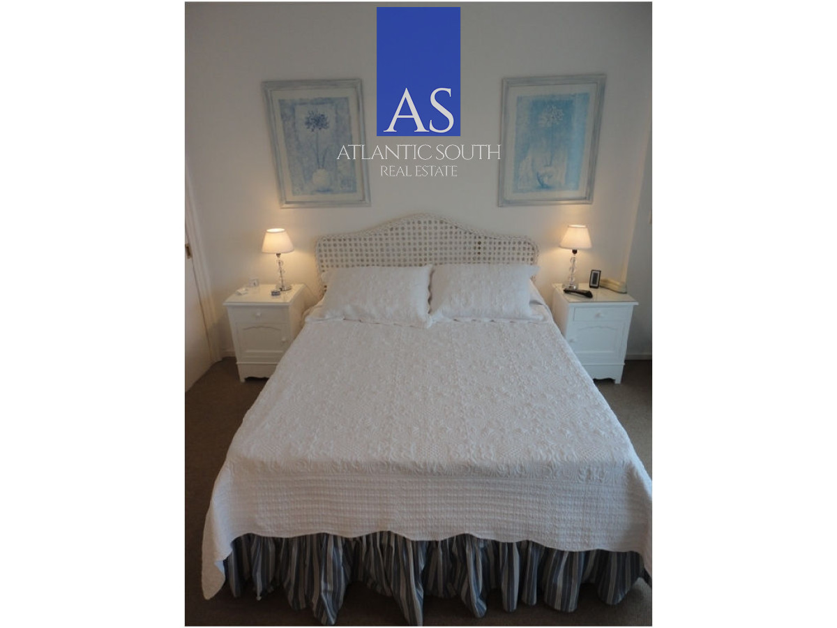 Apartamento ID.4274 - Planta de excelPenínsula ente categoría en Venta – Edificio Brioni, Punta del Este