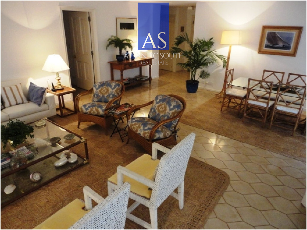Apartamento ID.4274 - Planta de excelPenínsula ente categoría en Venta – Edificio Brioni, Punta del Este