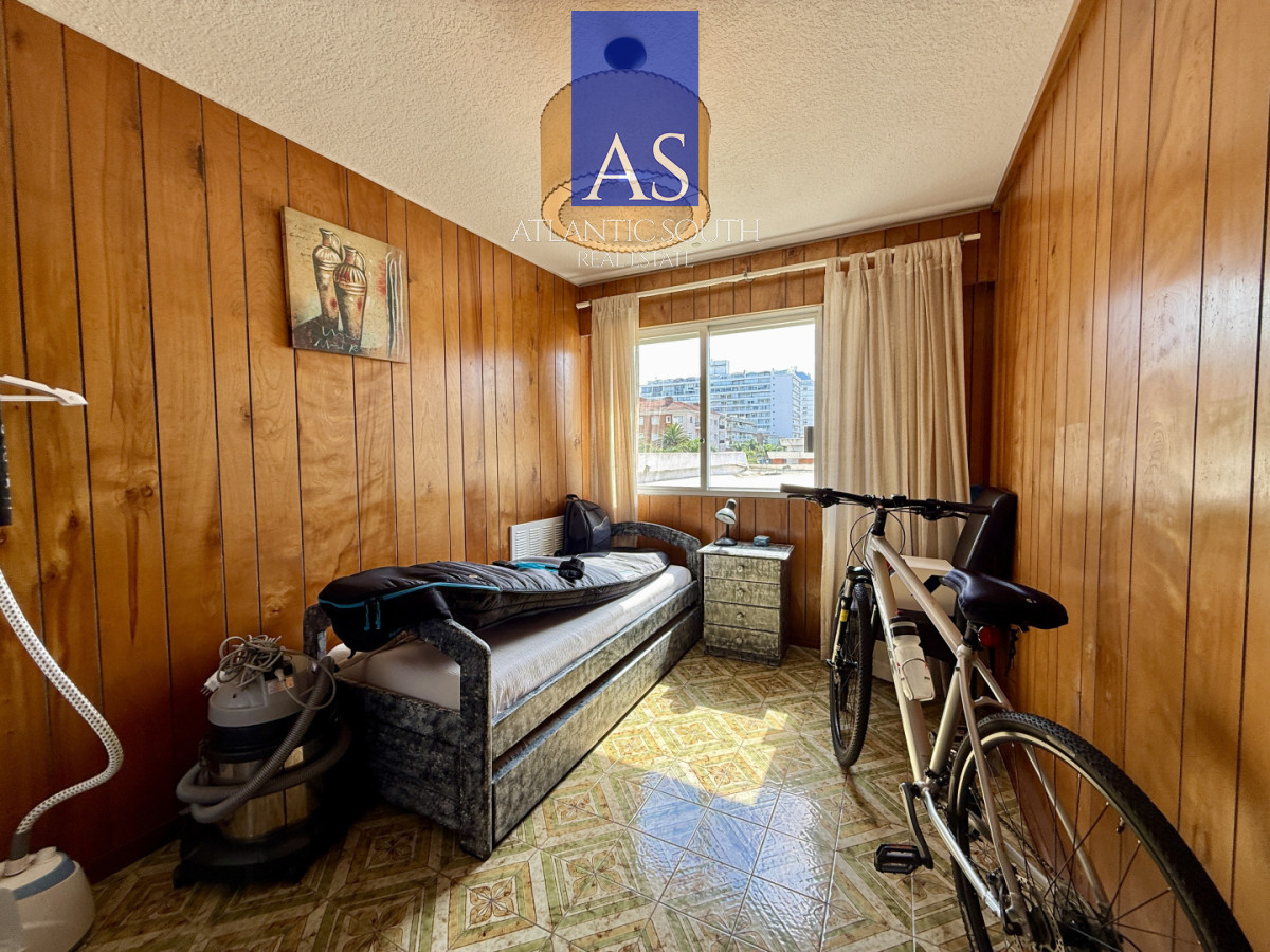 Apartamento ID.4606 - Apartamento 2 dormitorios con garage Peninsula Punta del Este