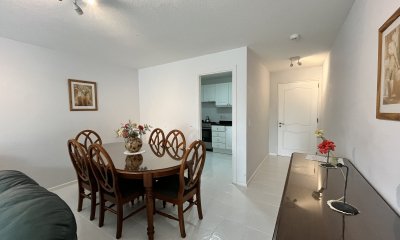 Apartamento 3 dormitorios a pasos del mar con excelentes servicios Playa Mansa