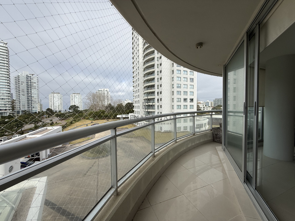 Apartamento ID.3961 - Apartamento en venta - Ocean Drive I, Punta del Este