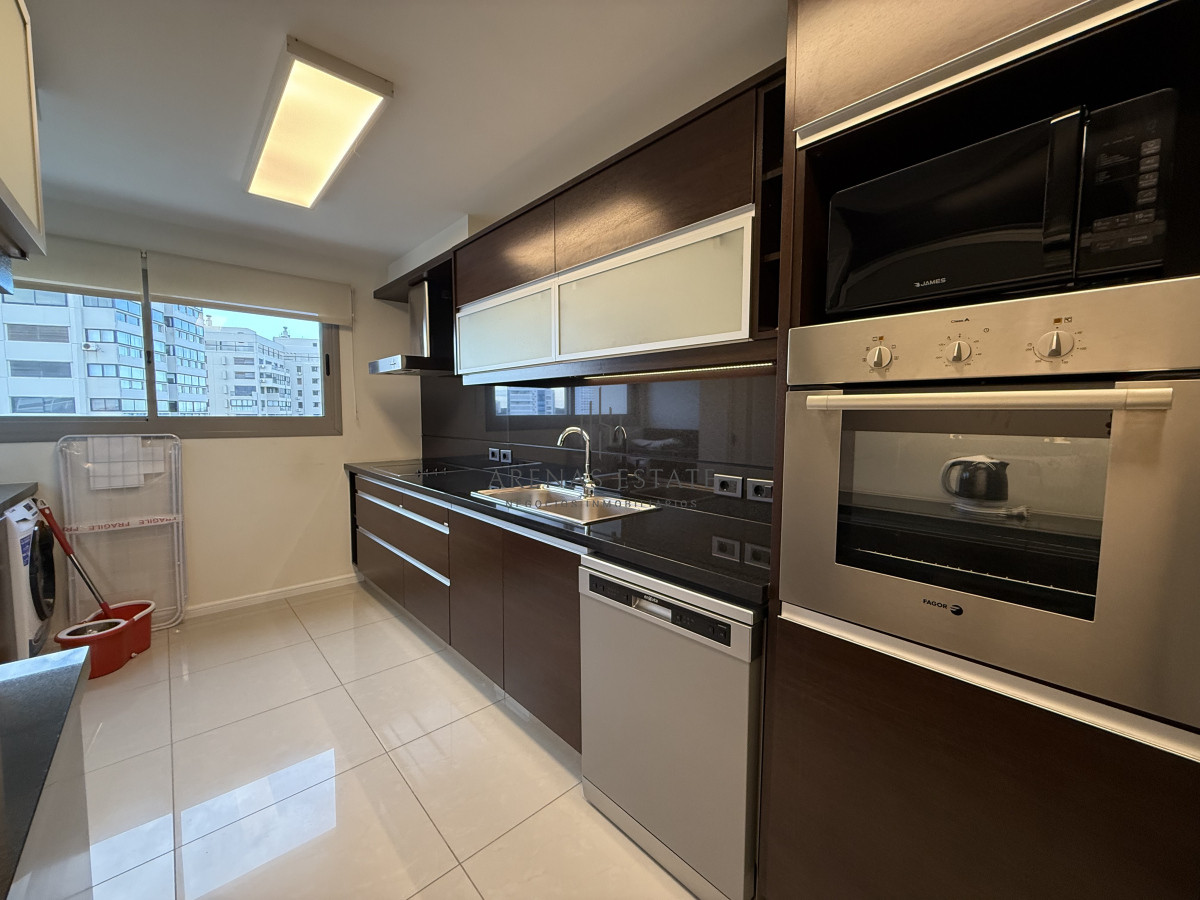 Apartamento ID.4309 - Apartamento en venta en Edificio Imperiale , Punta del Este