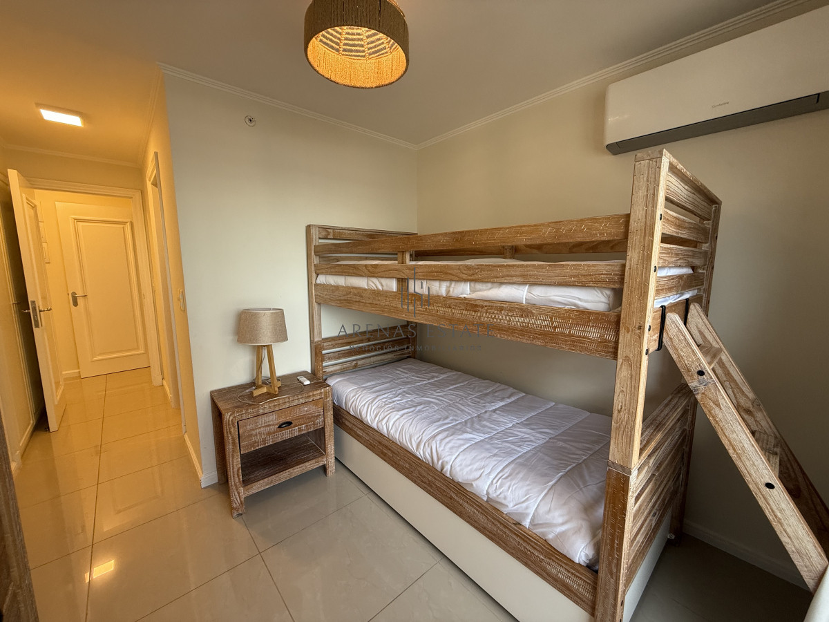 Apartamento ID.4309 - Apartamento en venta en Edificio Imperiale , Punta del Este