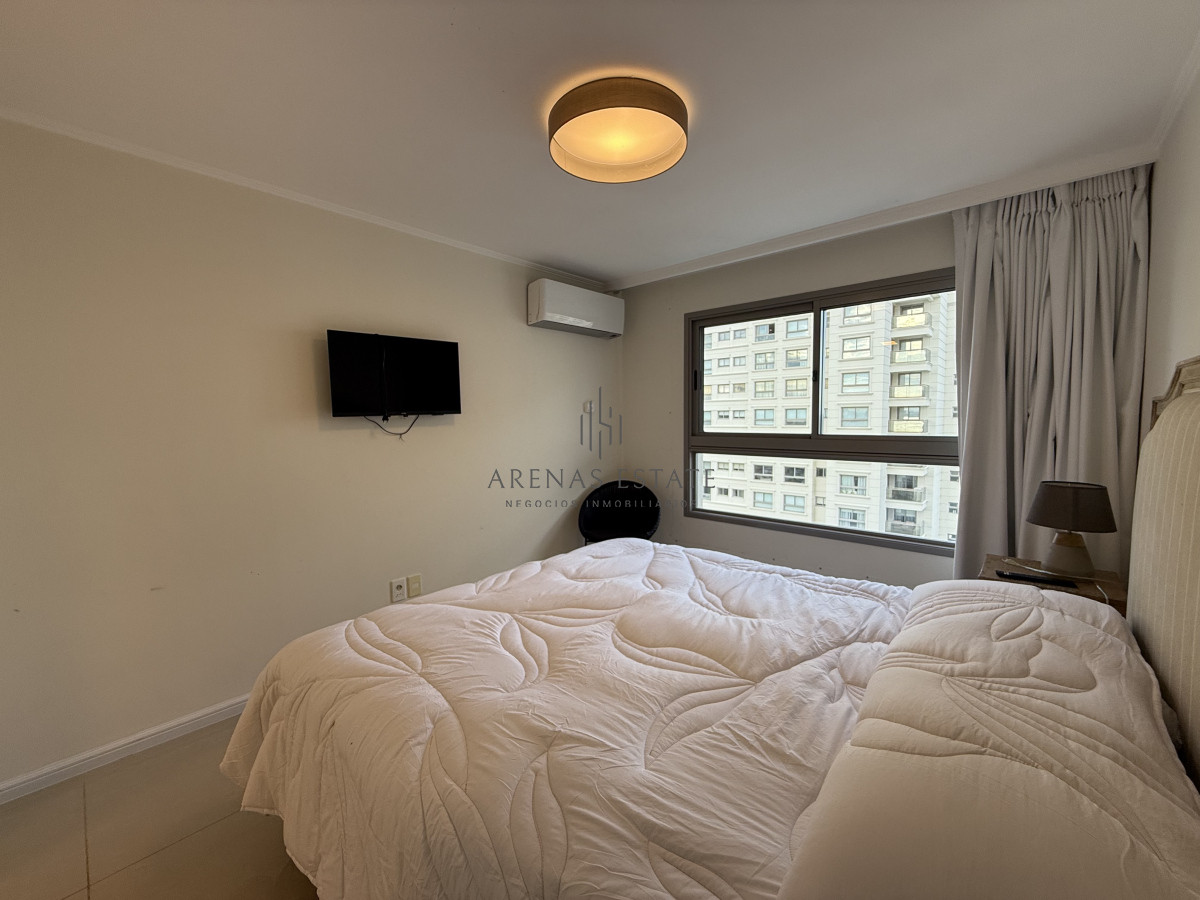 Apartamento ID.4309 - Apartamento en venta en Edificio Imperiale , Punta del Este