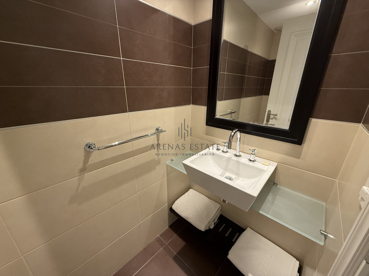 Apartamento ID.4309 - Apartamento en venta en Edificio Imperiale , Punta del Este