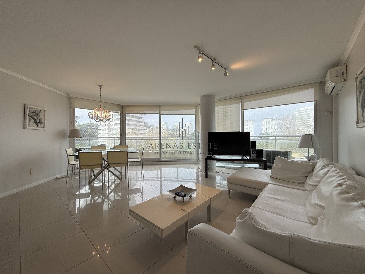 Apartamento ID.3961 - Apartamento en venta - Ocean Drive I, Punta del Este