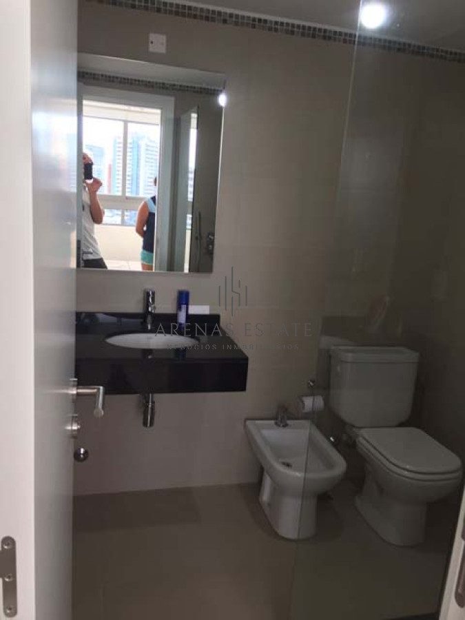 Apartamento ID.2395 - Apartamento de dos dormitorios en venta en Punta del Este