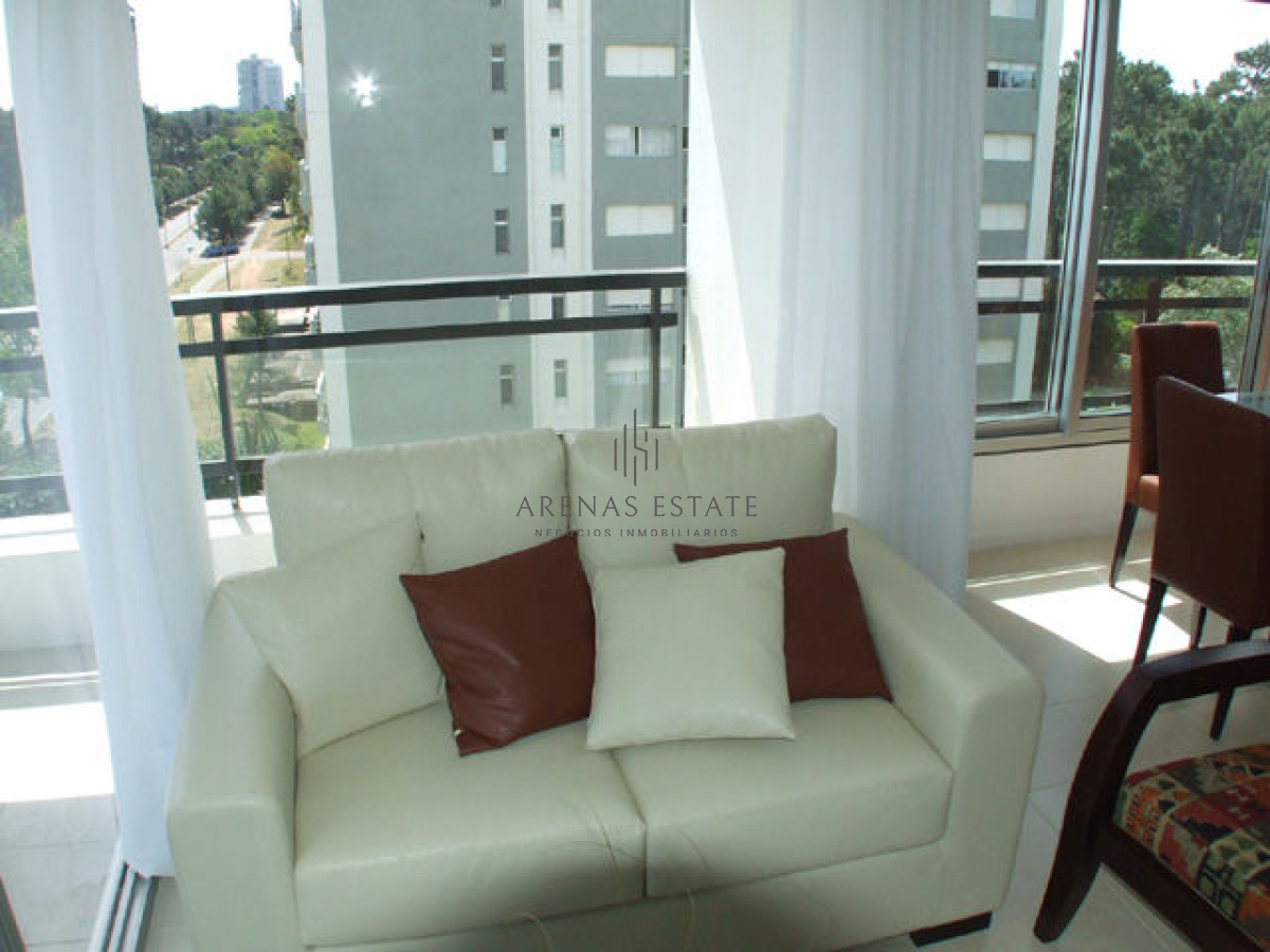 Apartamento ID.2819 - Excelente apartamento para comprar  y pasar comodas vacaciones
