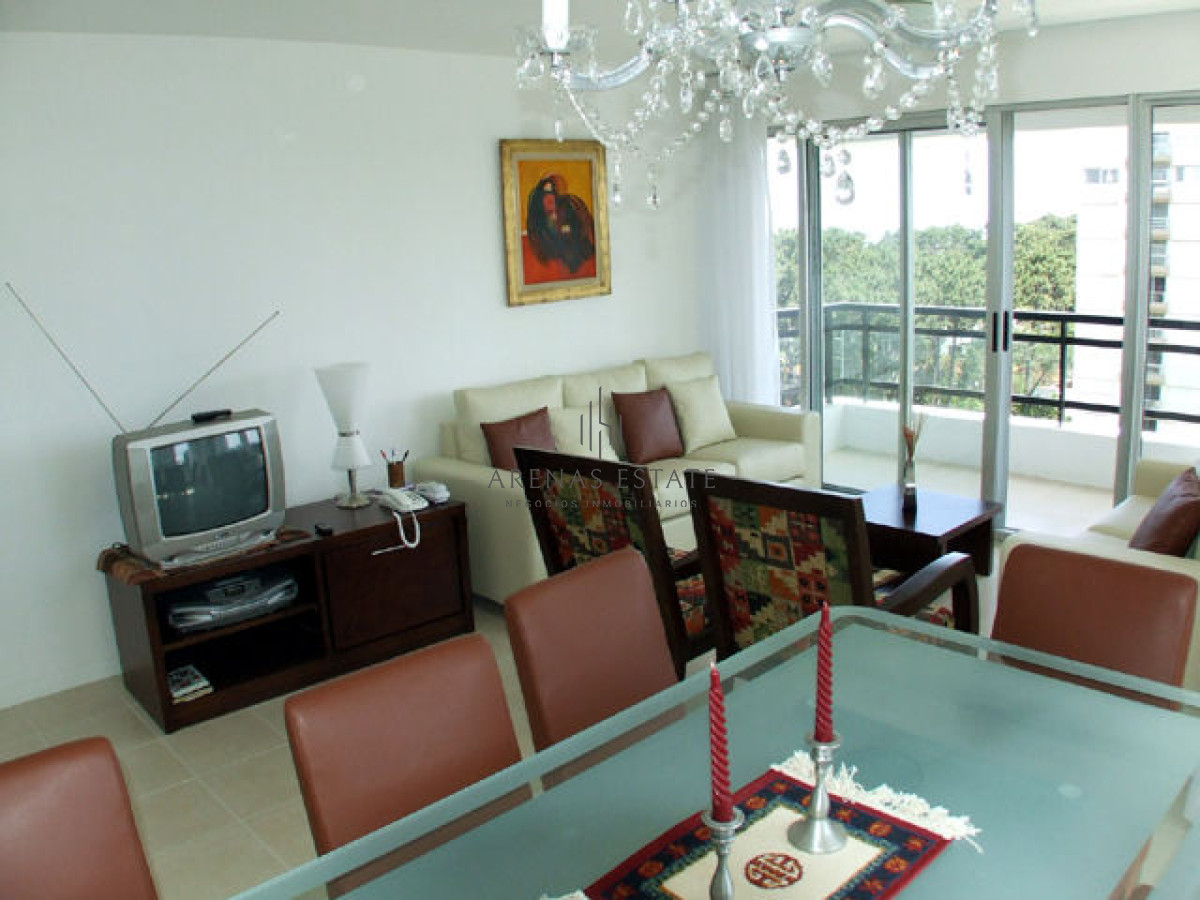 Apartamento ID.2819 - Excelente apartamento para comprar  y pasar comodas vacaciones