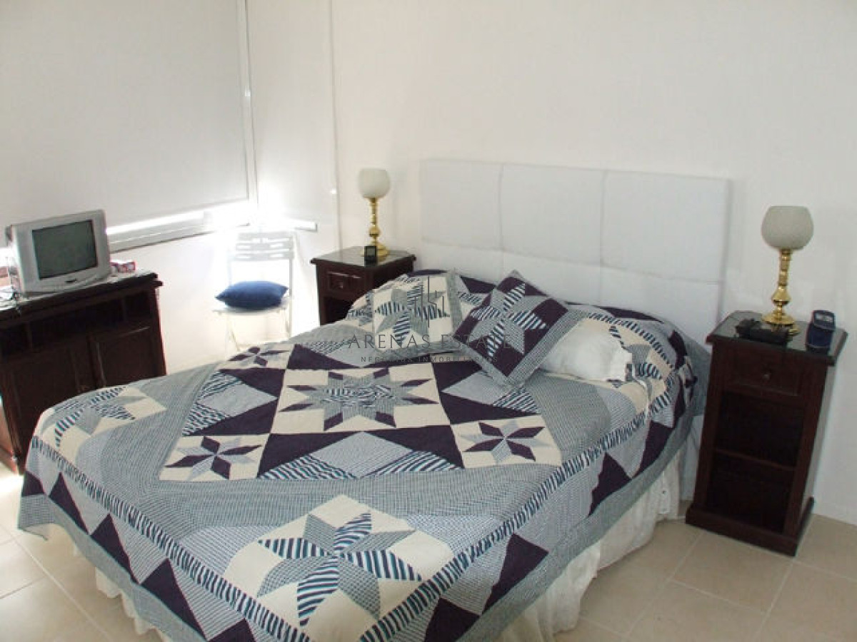 Apartamento ID.2819 - Excelente apartamento para comprar  y pasar comodas vacaciones