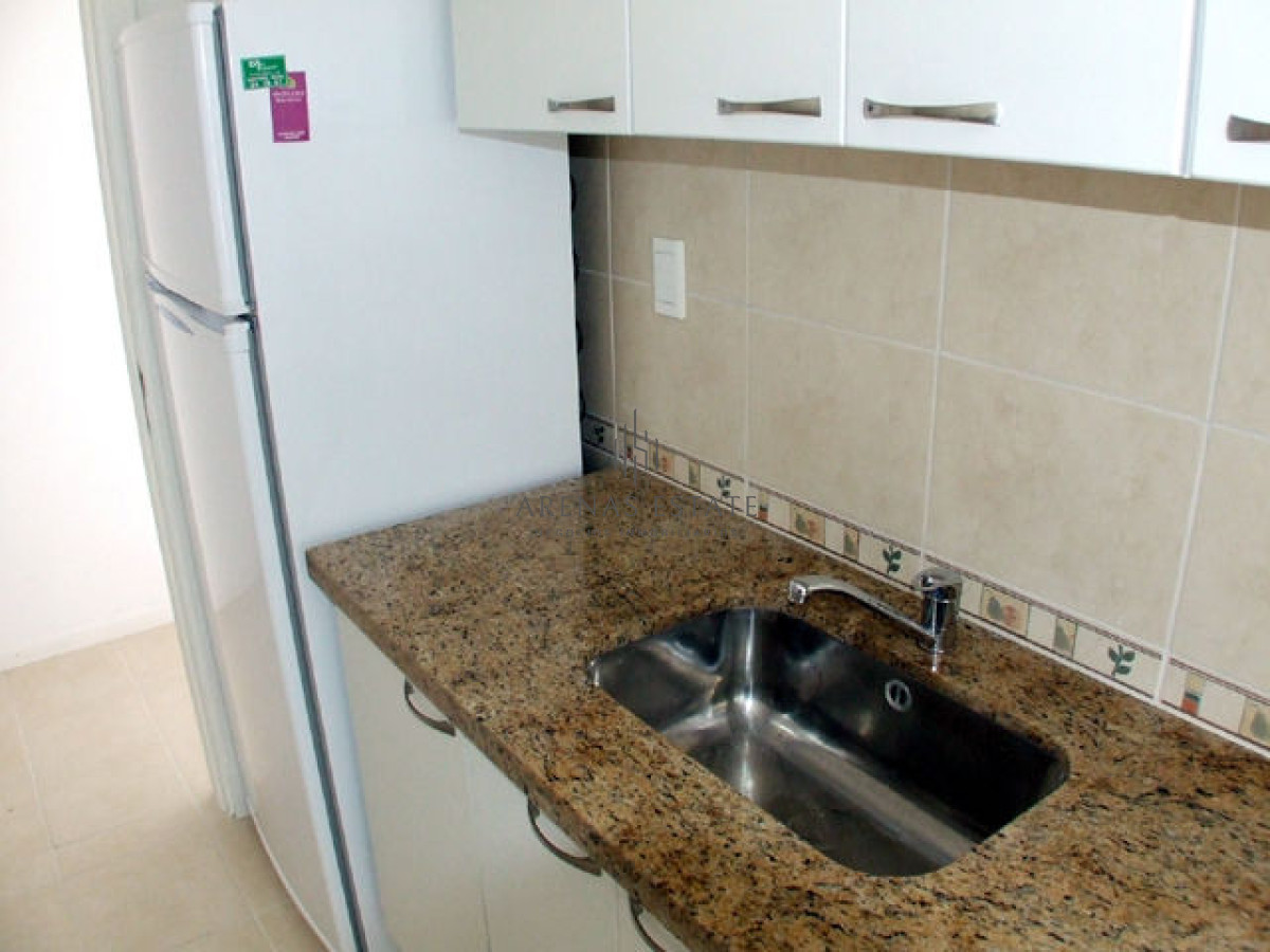 Apartamento ID.2819 - Excelente apartamento para comprar  y pasar comodas vacaciones