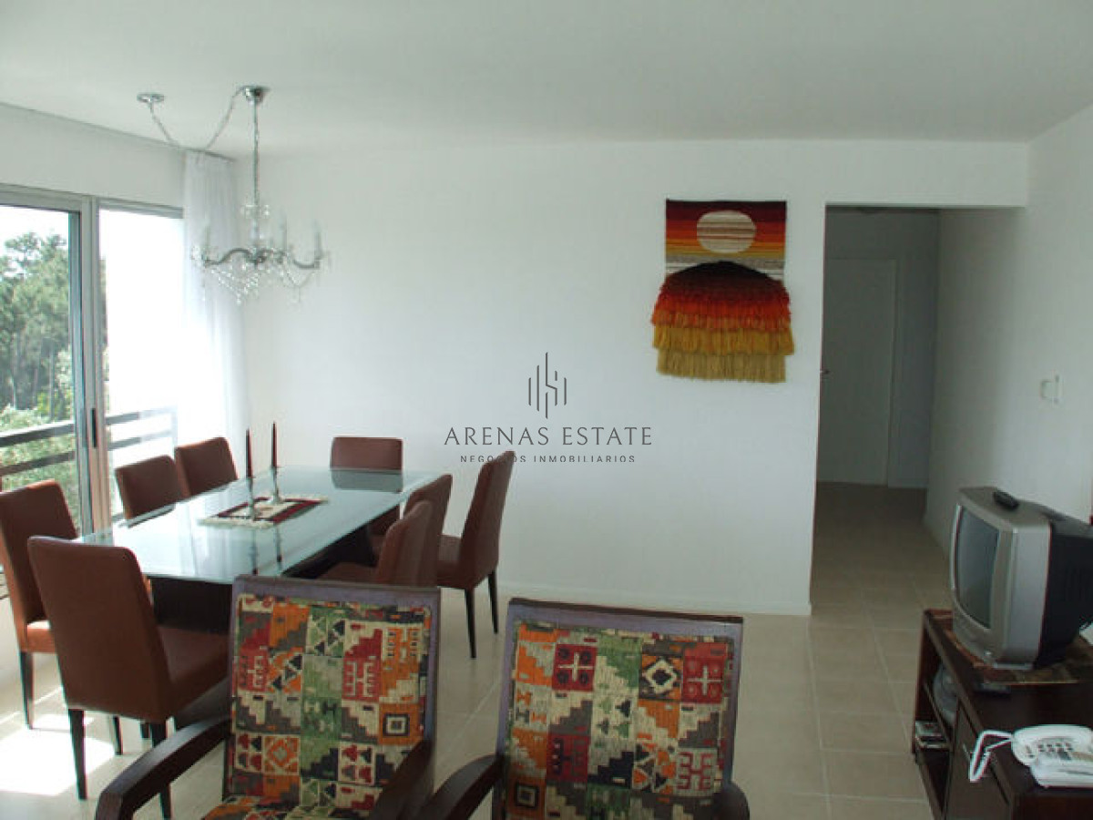 Apartamento ID.2819 - Excelente apartamento para comprar  y pasar comodas vacaciones