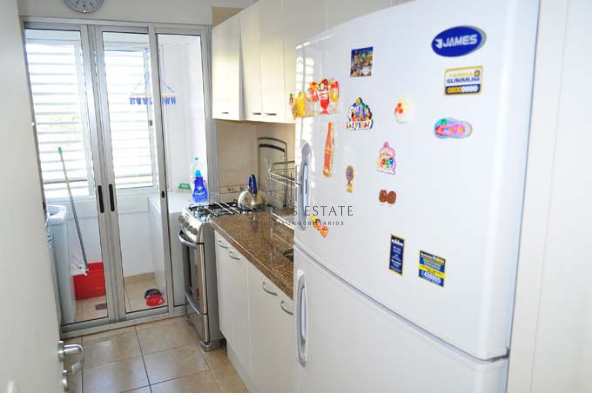 Apartamento ID.2401 - Apartamento de 3 dormitorios en venta sobre Roosevelt , Punta del Este 