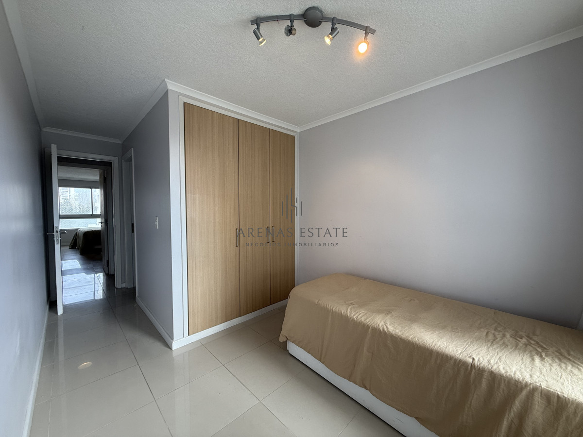 Apartamento ID.3961 - Apartamento en venta - Ocean Drive I, Punta del Este