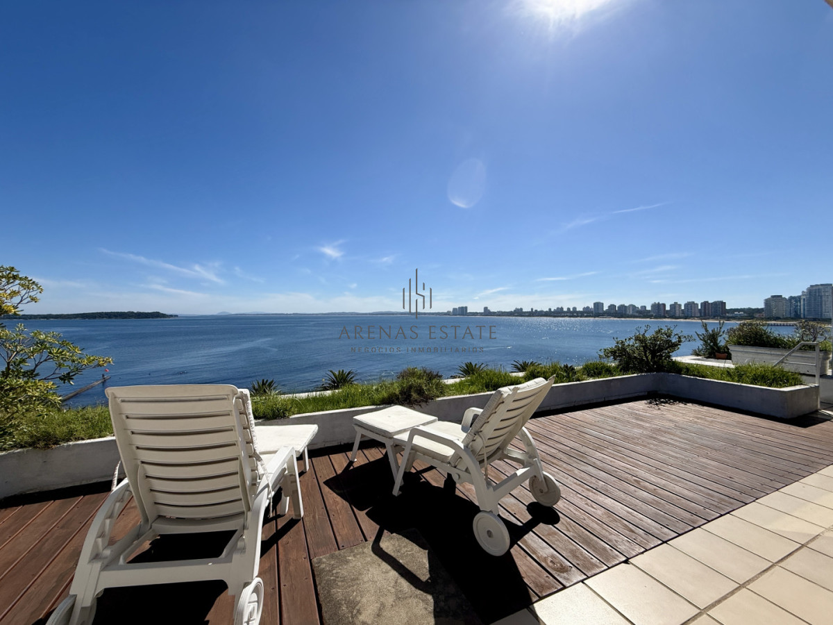 Apartamento ID.4459 - Puerto, 3 dormitorios en venta 