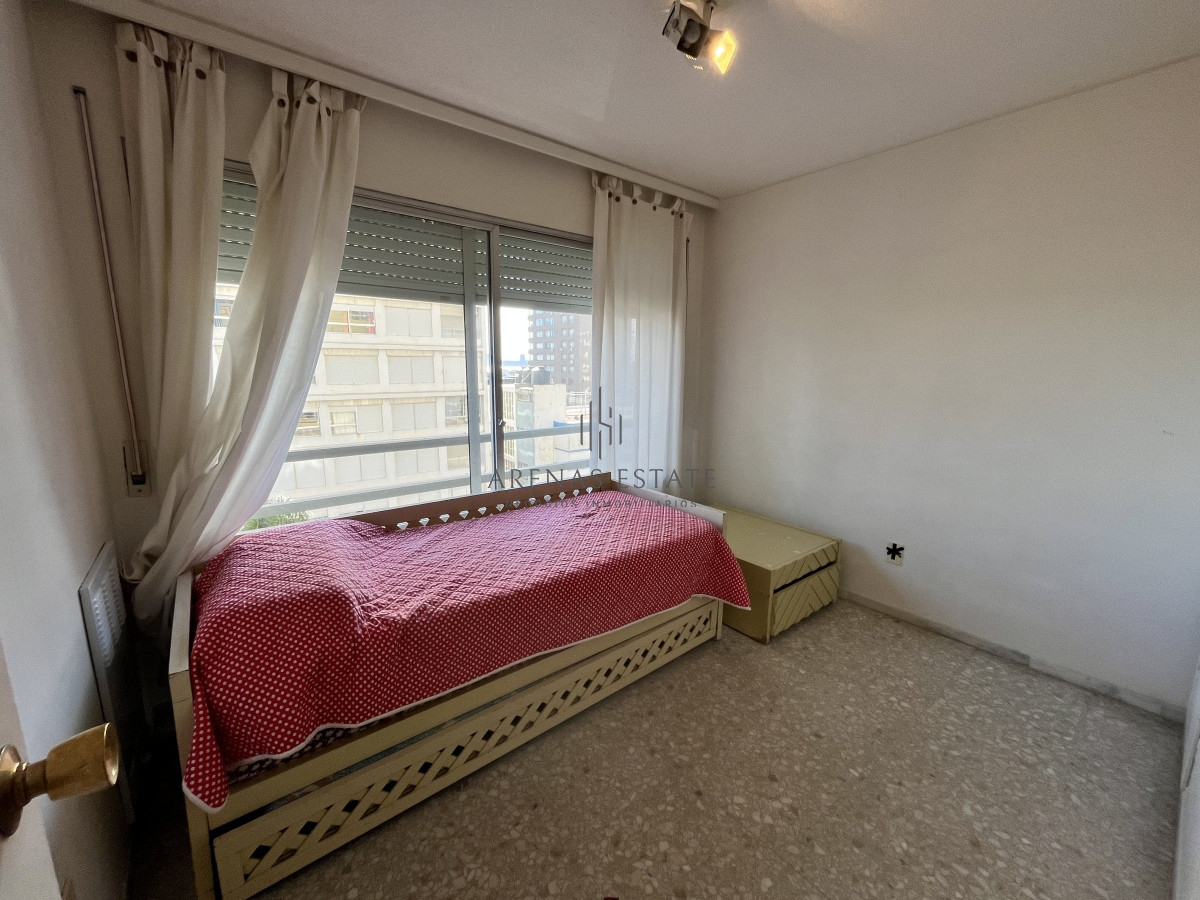 Apartamento ID.3639 - Apartamento en venta de 3 dormitorios en Peninsula , Punta del Este 