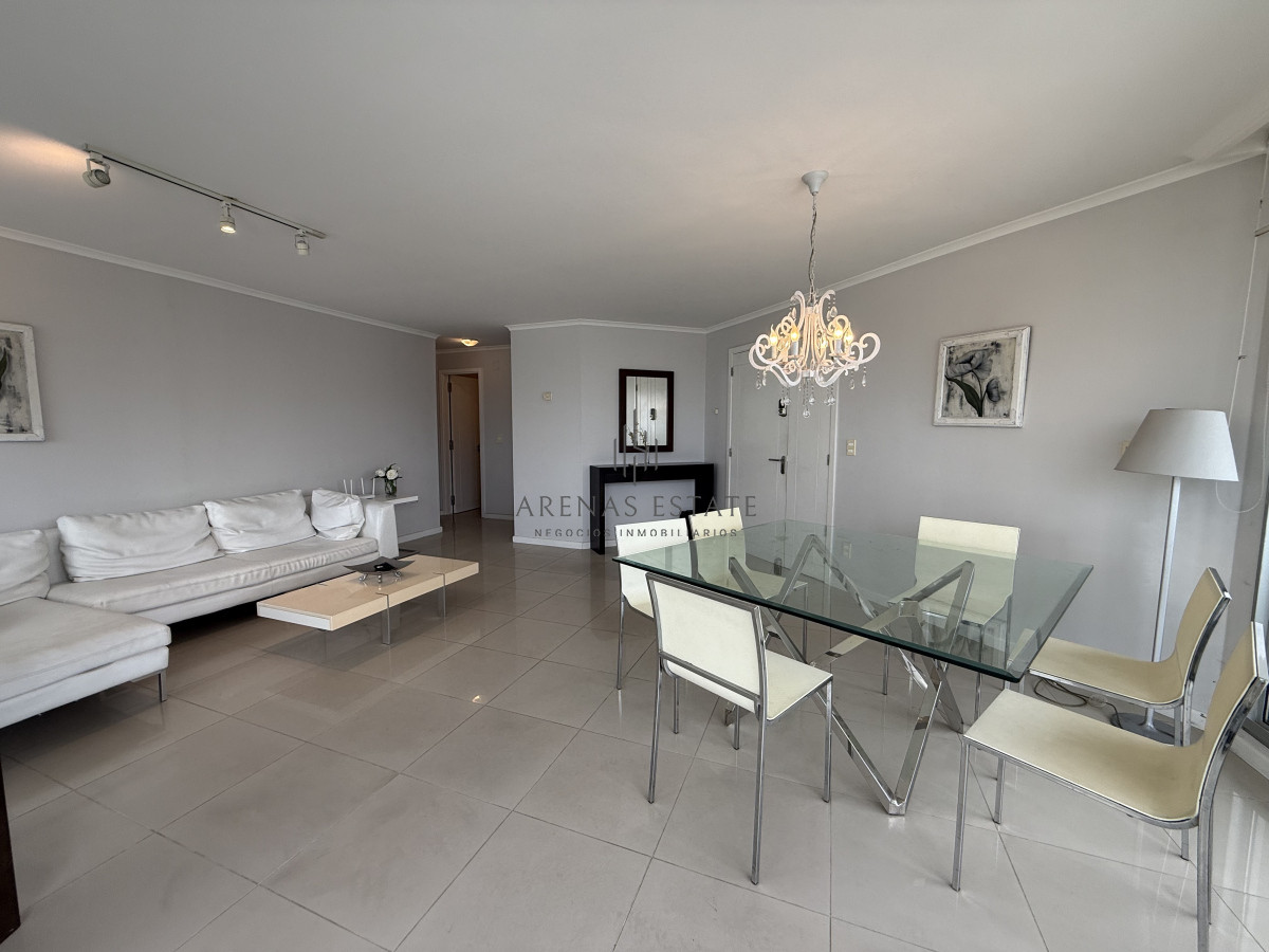 Apartamento ID.3961 - Apartamento en venta - Ocean Drive I, Punta del Este