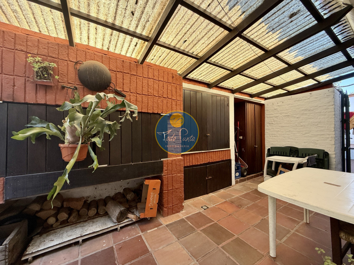 Miniatura de Casa de 3 dormitorios en Country, Punta del Este | Todo Punta