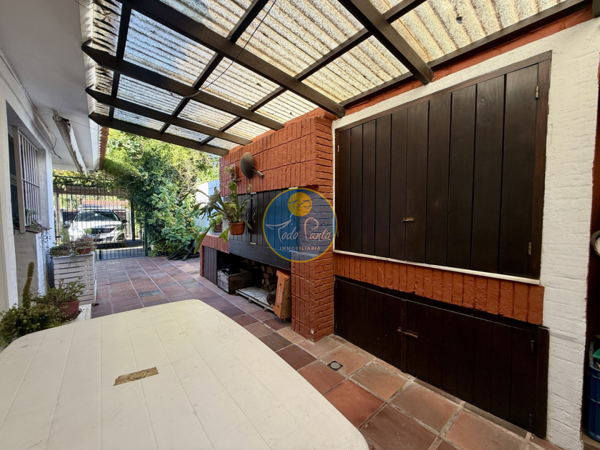 Miniatura de Casa de 3 dormitorios en Country, Punta del Este | Todo Punta