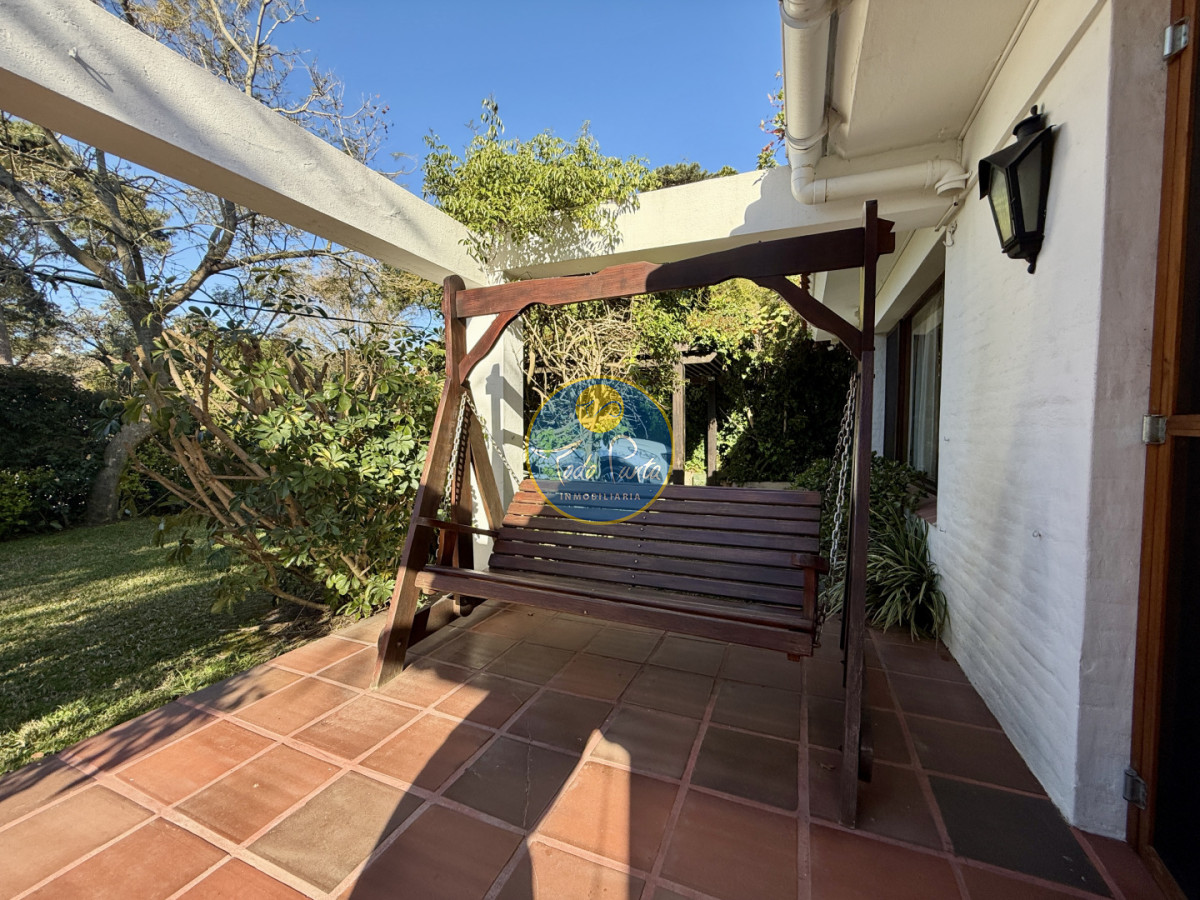 Miniatura de Casa de 3 dormitorios en Country, Punta del Este | Todo Punta