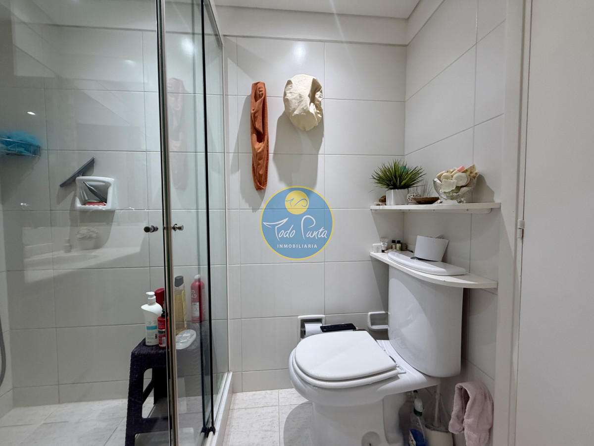Miniatura de Casa de 3 dormitorios en Country, Punta del Este | Todo Punta