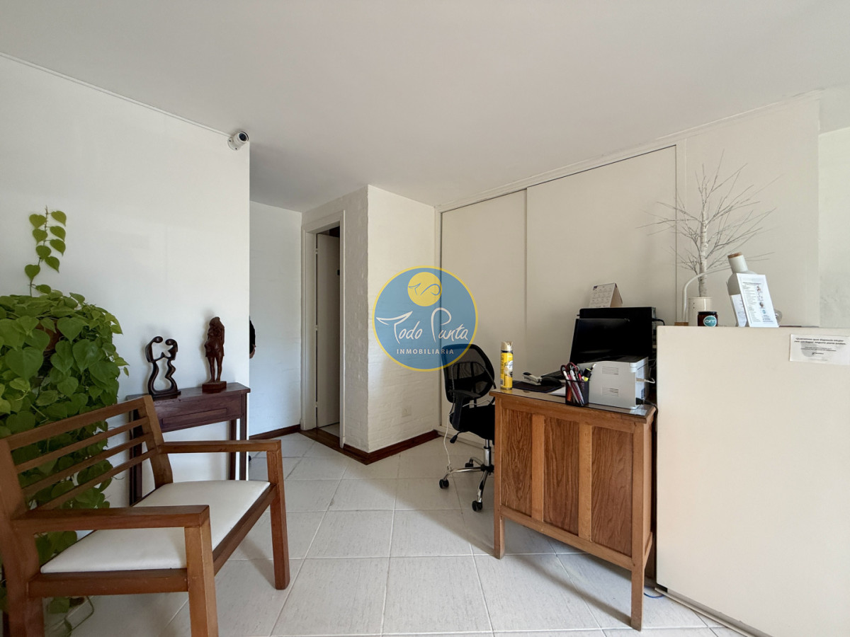 Miniatura de Casa de 3 dormitorios en Country, Punta del Este | Todo Punta