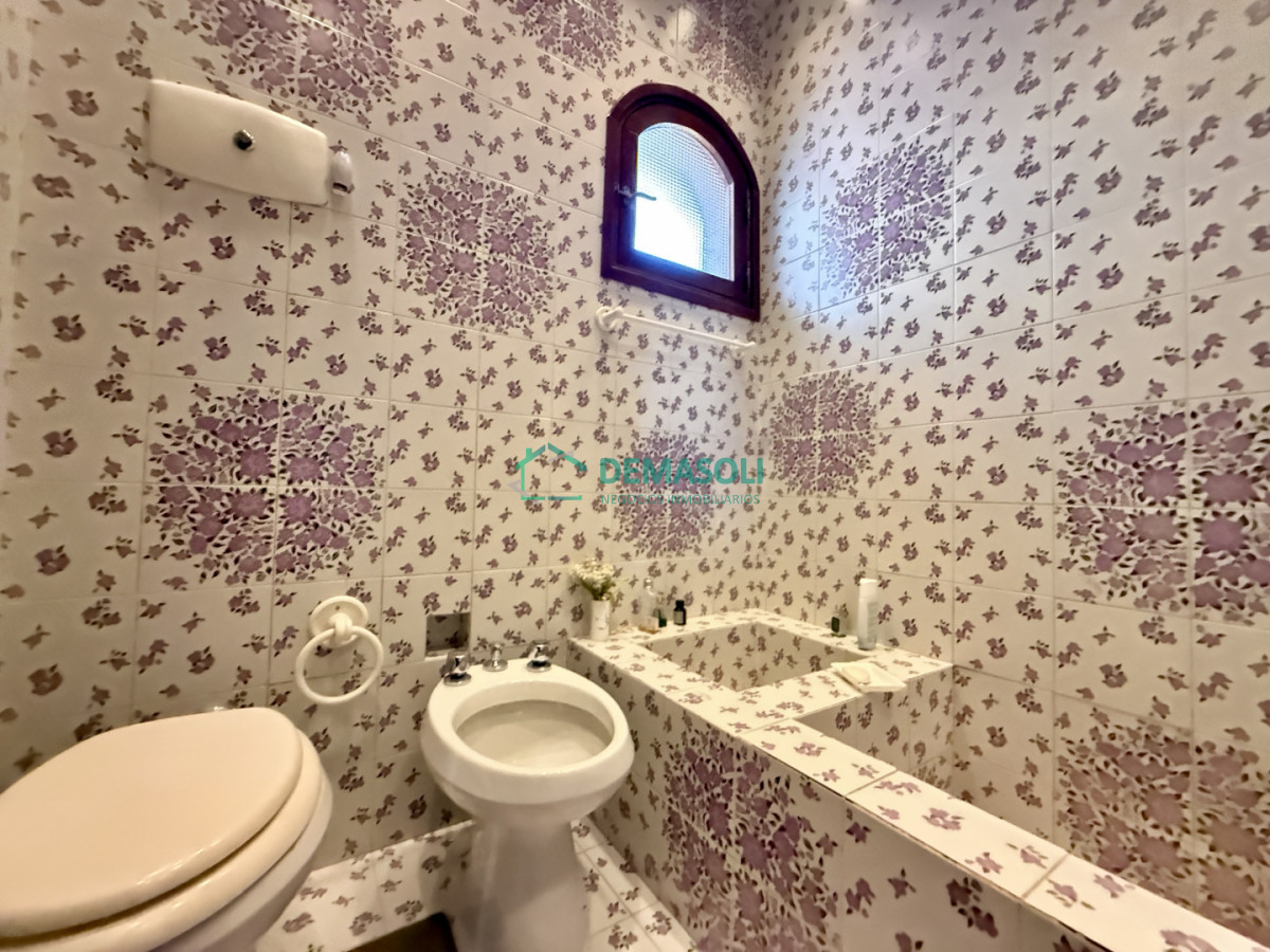 Casa ID.1407 - Imponente chalet en venta sobre Av. del Mar  Exclusividad, confort y naturaleza