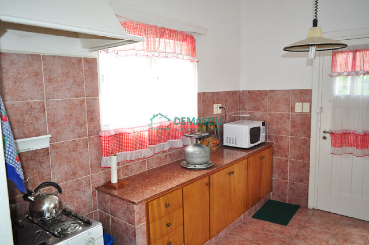 Casa ID.1425 - Casa ubicada en Cantegril con lindo terreno