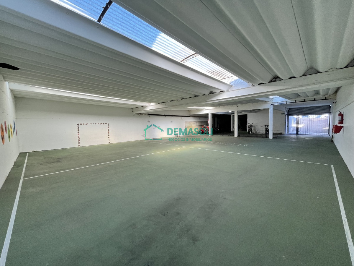 Local Comercial ID.1006 - GRAN LOCAL EN VENTA