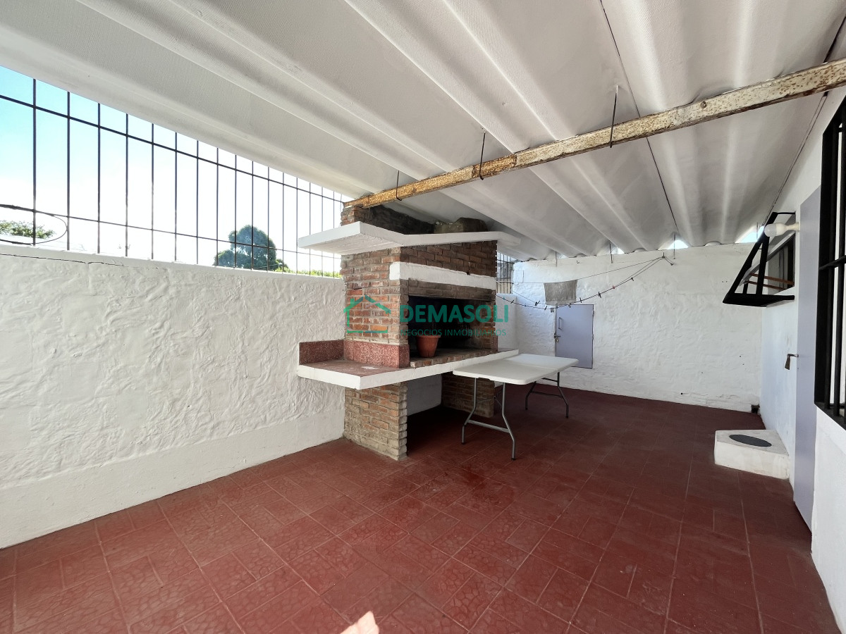 Local Comercial ID.1006 - GRAN LOCAL EN VENTA