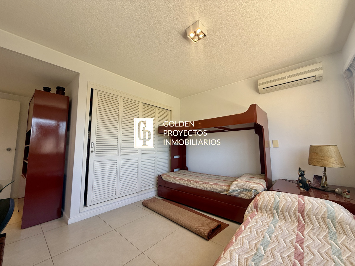 Apartamento ID.619 - DIVINO IMPECABLE CON SERVICIOS