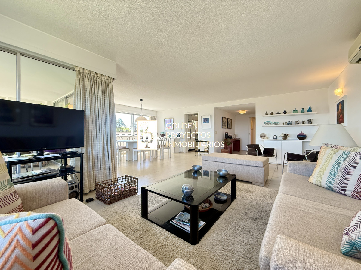 Apartamento ID.619 - DIVINO IMPECABLE CON SERVICIOS