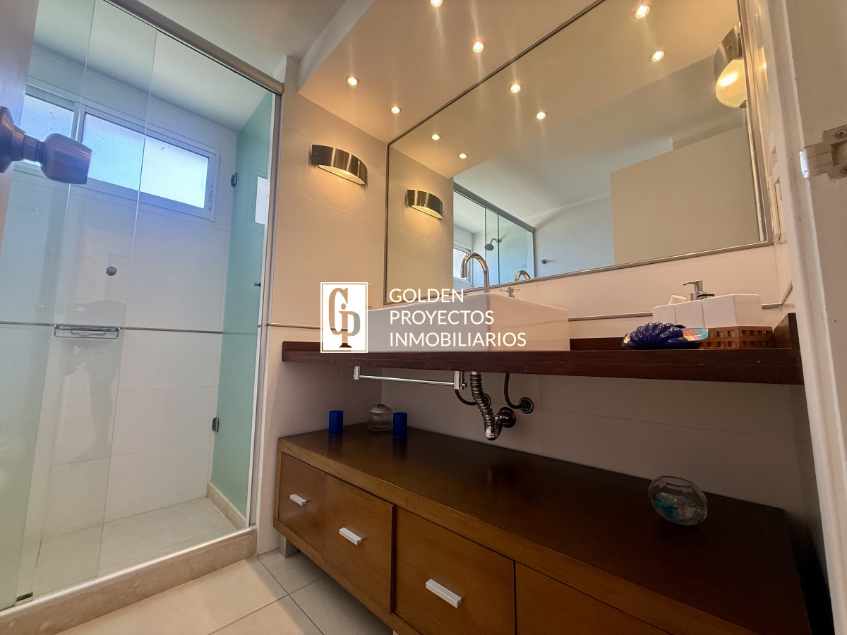 Apartamento ID.619 - DIVINO IMPECABLE CON SERVICIOS