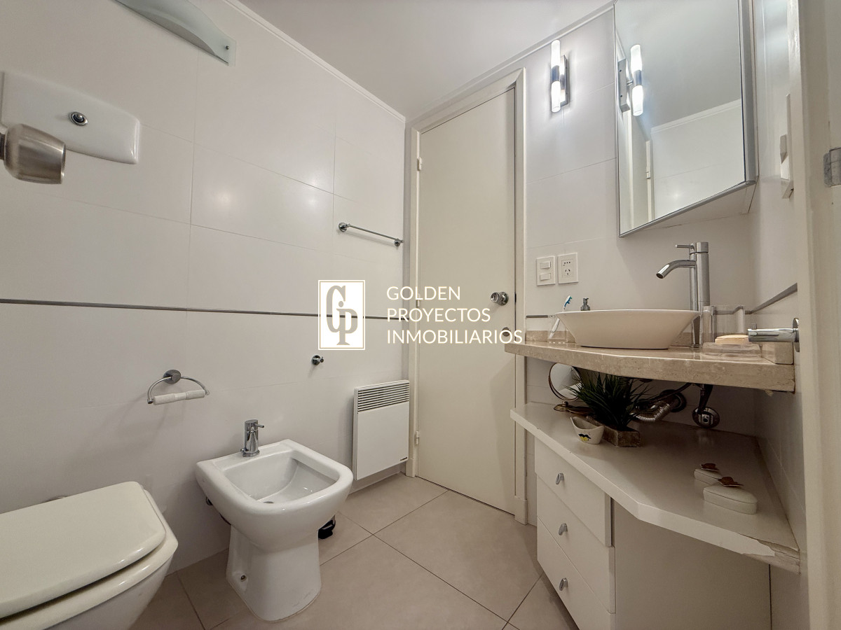 Apartamento ID.619 - DIVINO IMPECABLE CON SERVICIOS