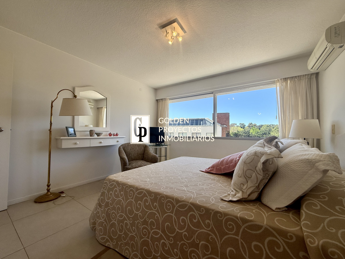 Apartamento ID.619 - DIVINO IMPECABLE CON SERVICIOS