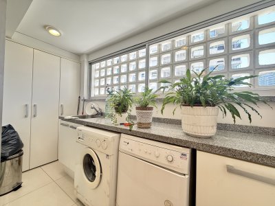 Apartamento ID.619 - DIVINO IMPECABLE CON SERVICIOS