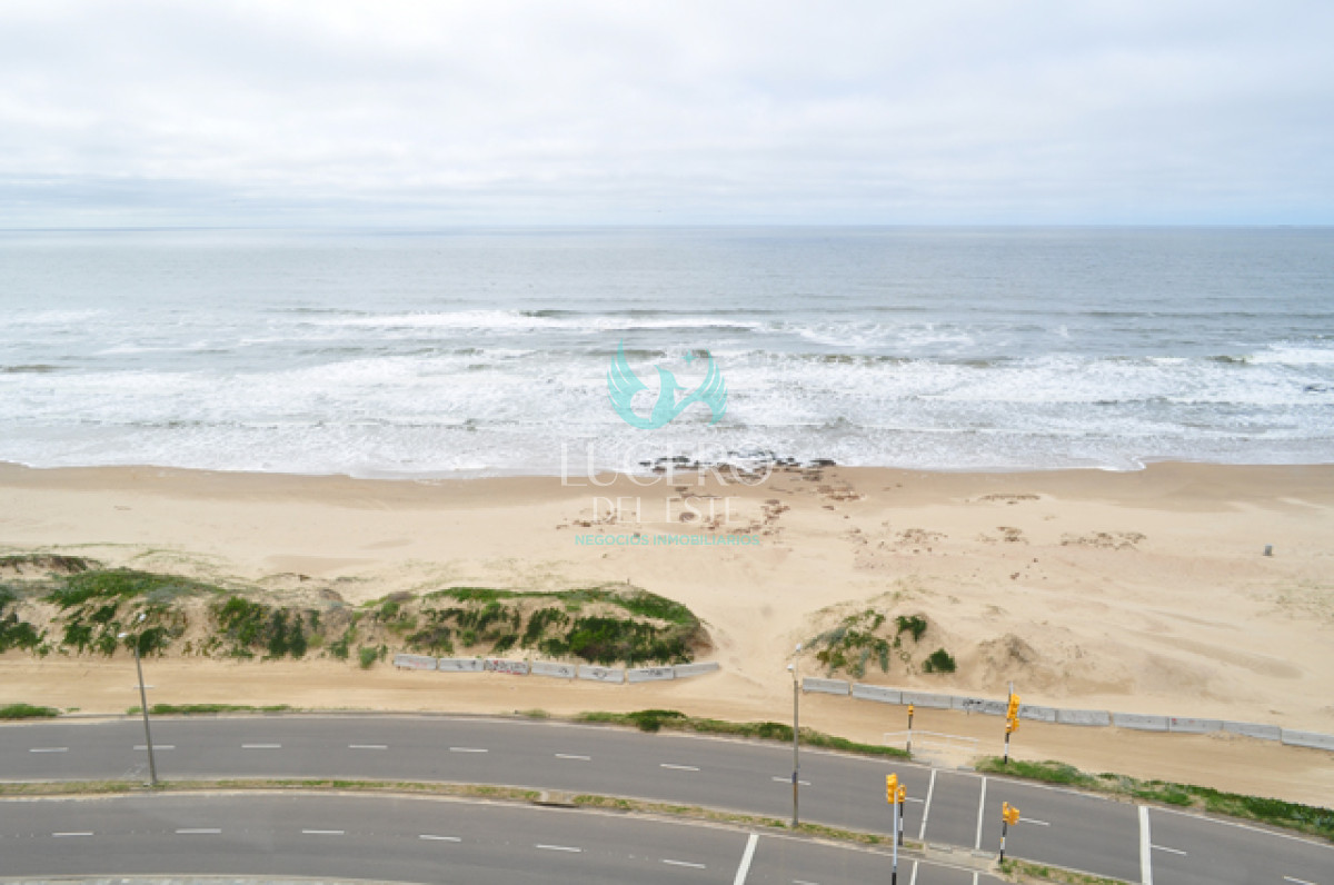 Apartamento ID.586 - Vendo Apartamento 3 dormitorios  2 baños