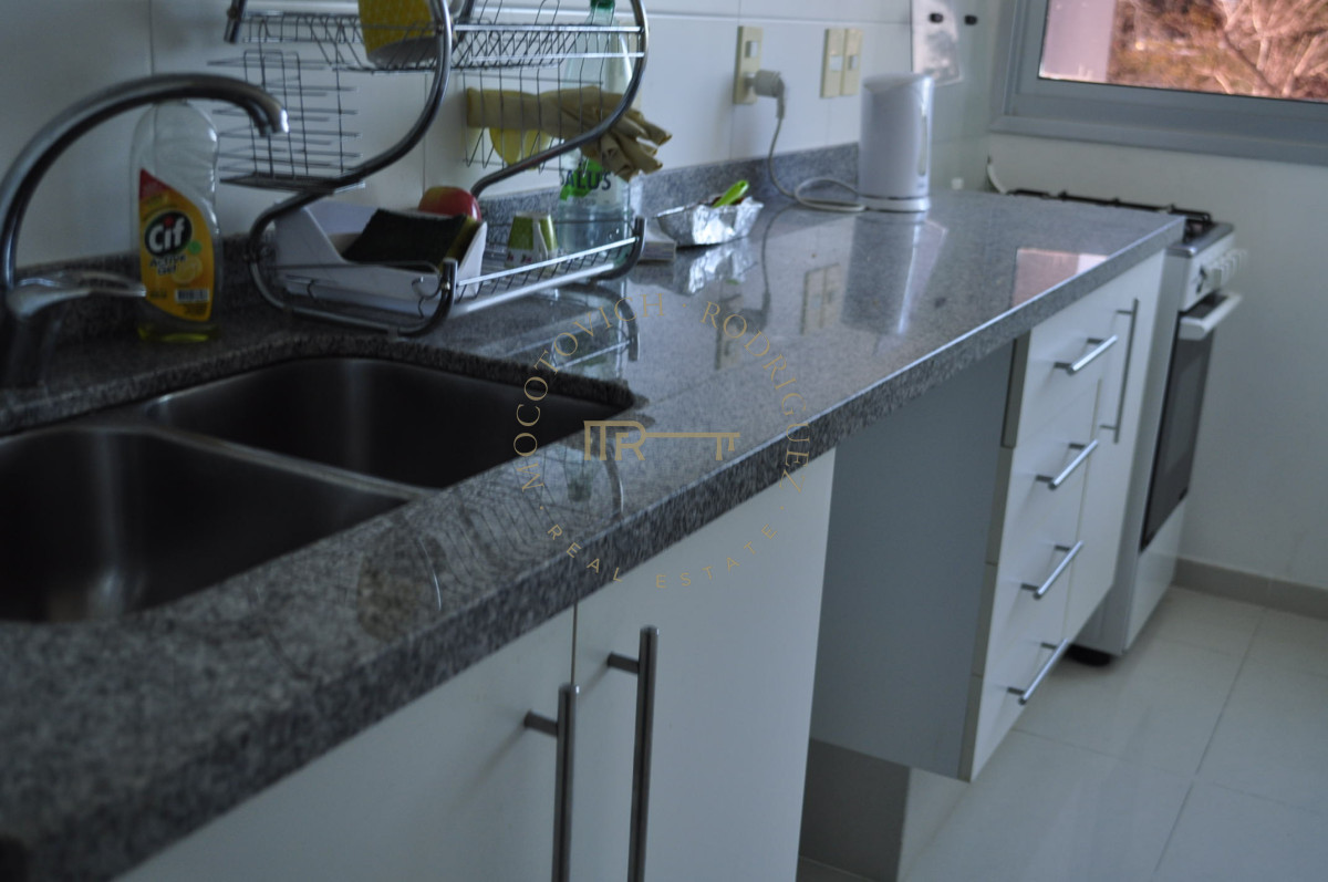 Apartamento ID.3670 - 2 dormitorios , con piscina, gym ...