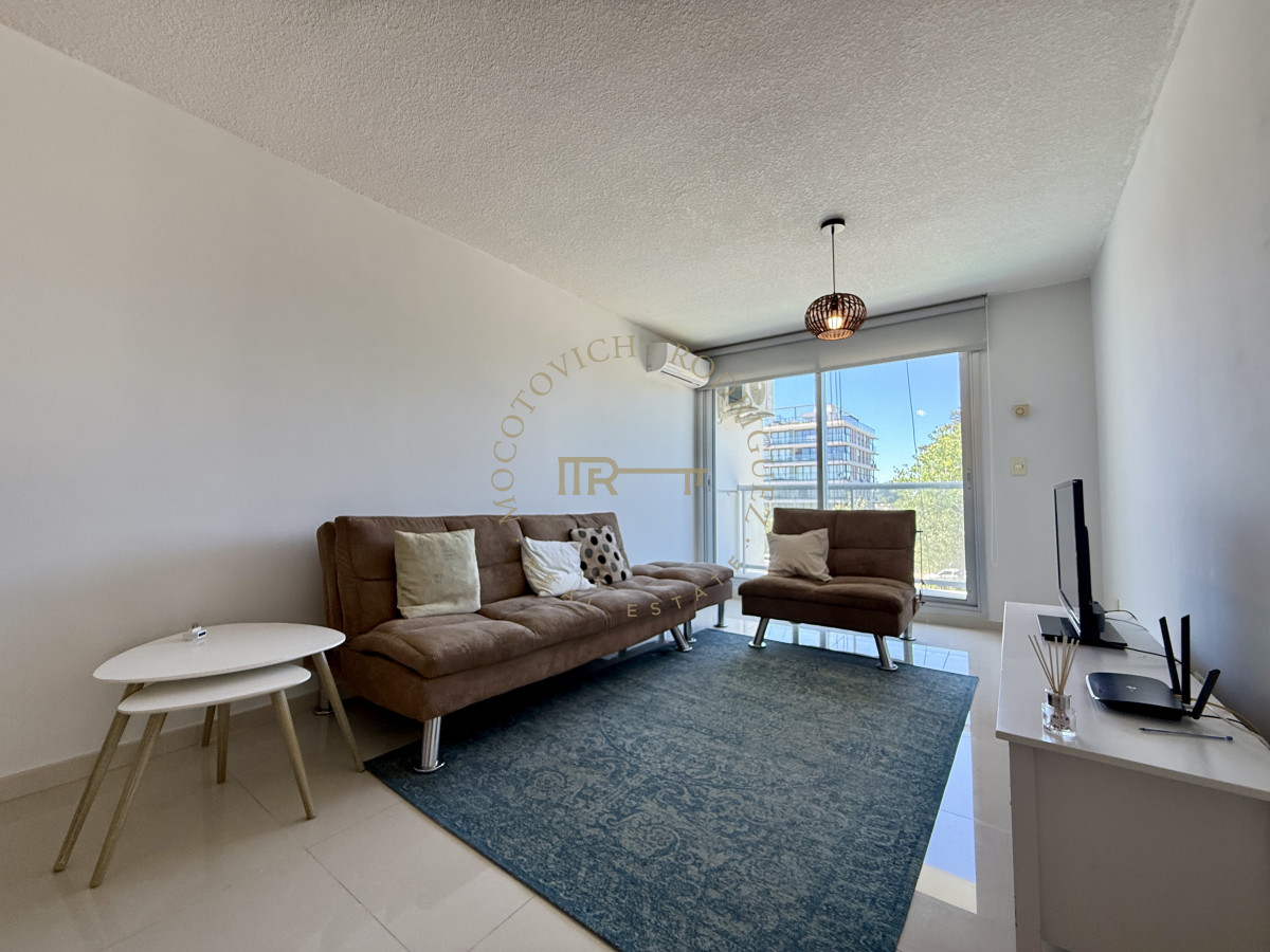 Apartamento ID.3670 - 2 dormitorios , con piscina, gym ...