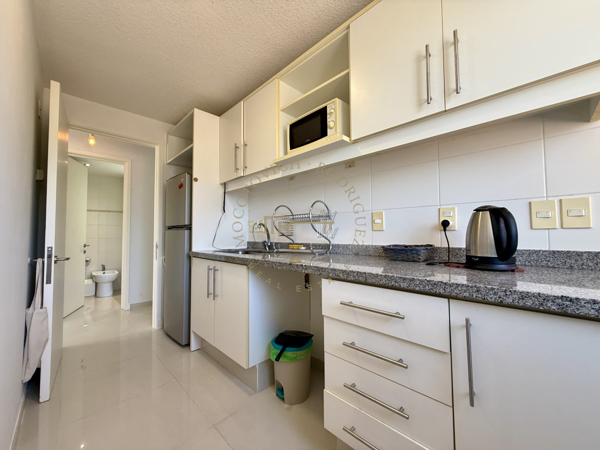 Apartamento ID.3670 - 2 dormitorios , con piscina, gym ...