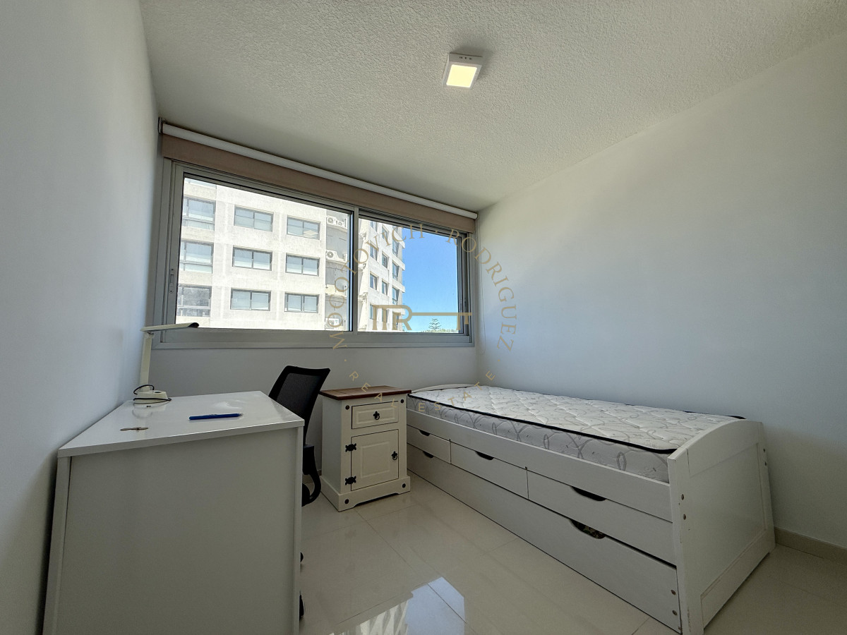 Apartamento ID.3670 - 2 dormitorios , con piscina, gym ...