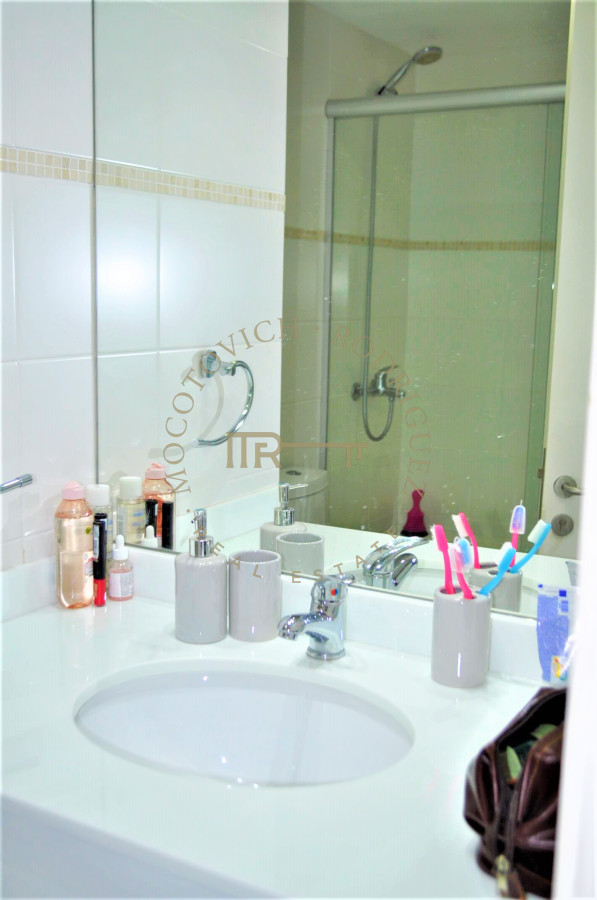Apartamento ID.3670 - 2 dormitorios , con piscina, gym ...