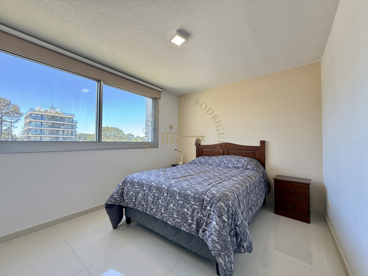 Apartamento ID.3670 - 2 dormitorios , con piscina, gym ...