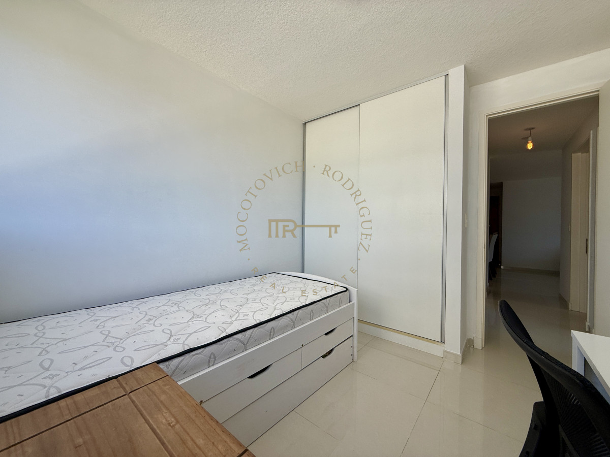 Apartamento ID.3670 - 2 dormitorios , con piscina, gym ...