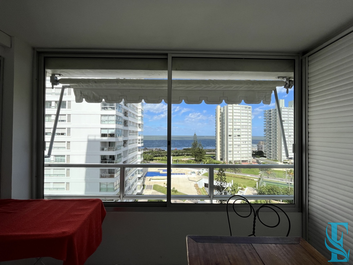 Apartamento ID.312 - departamento en complejo LIncon Center