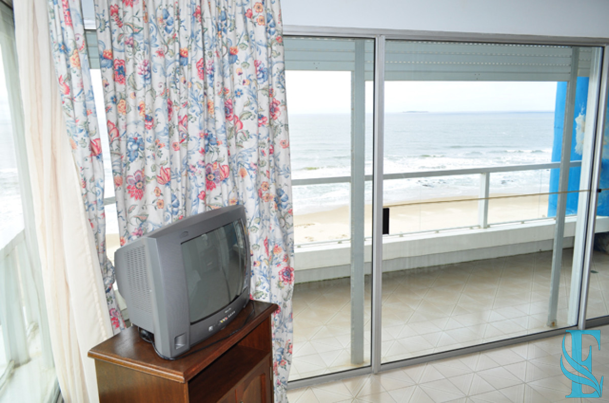 Apartamento ID.328 - Apartamento en Brava, 3 dormitorios  